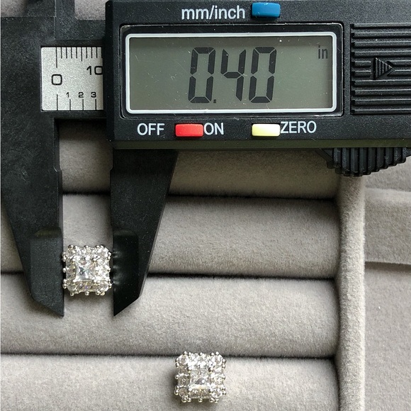 ✨Elegant Silver Stud Earrings - Picture 7 of 11